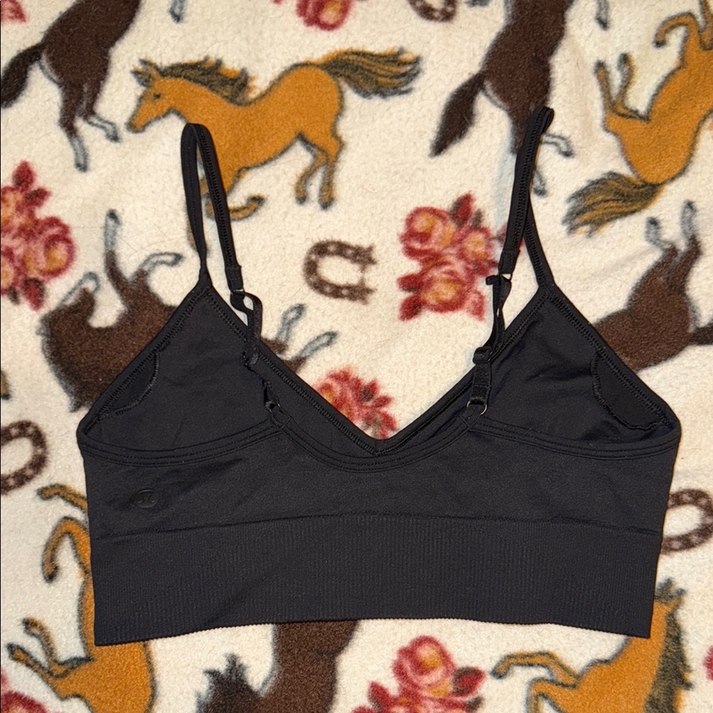 Lululemon Ebb to Street Bra